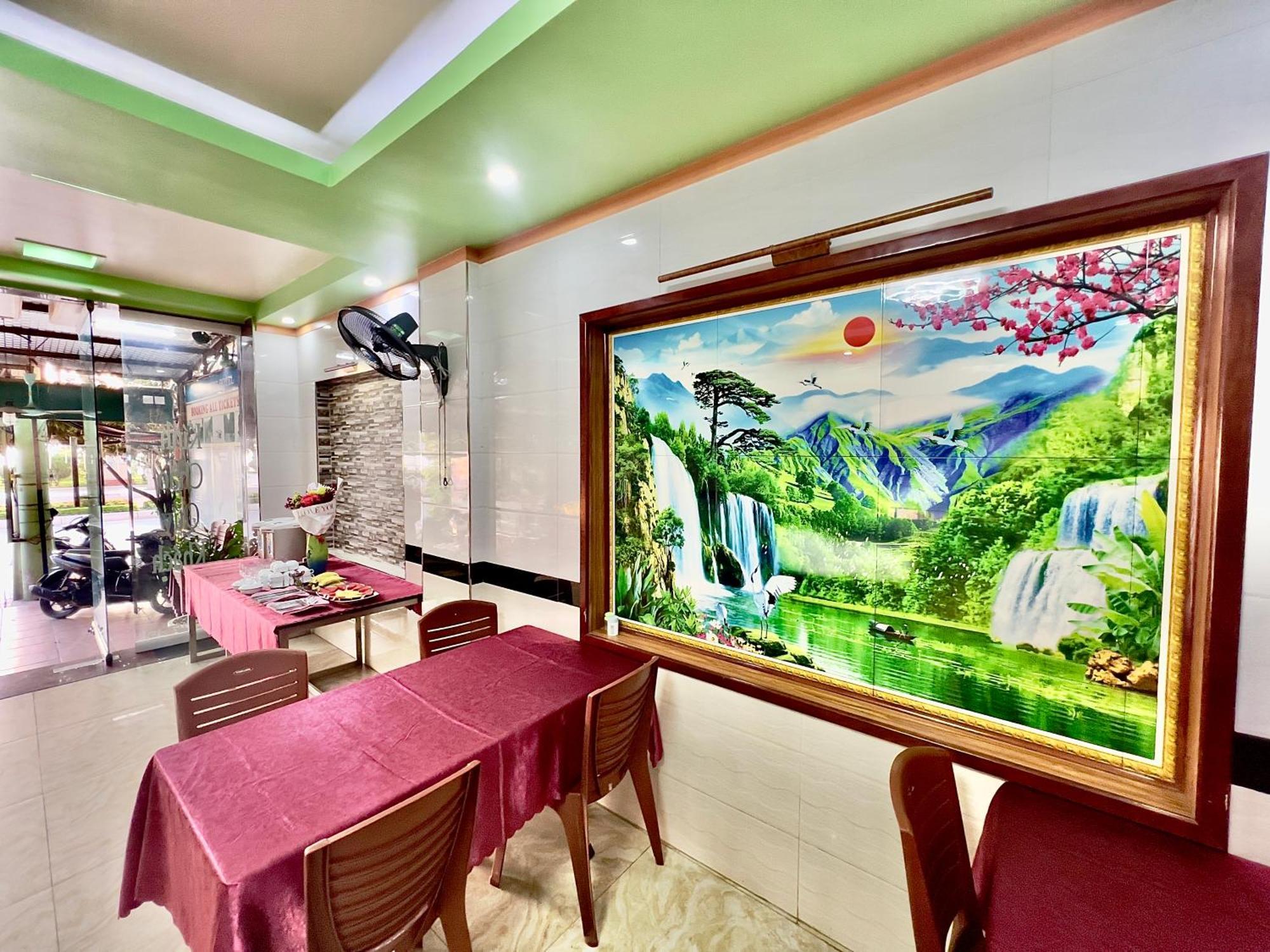 Manh Vuong Hotel Catba Dong Khe Sau Екстериор снимка