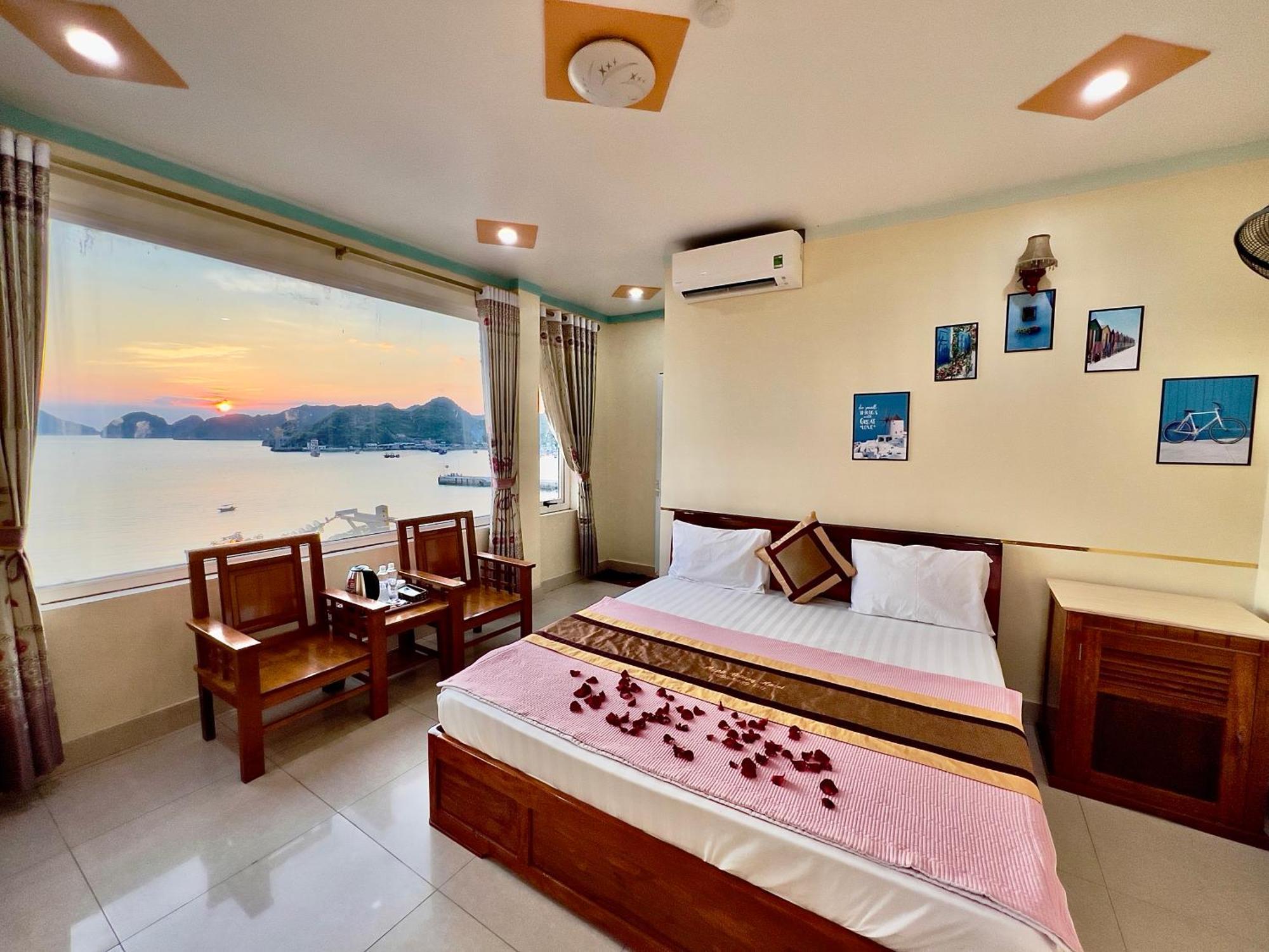 Manh Vuong Hotel Catba Dong Khe Sau Екстериор снимка