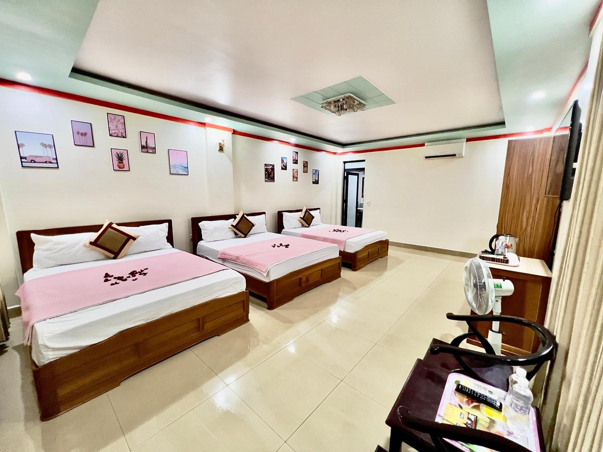 Manh Vuong Hotel Catba Dong Khe Sau Екстериор снимка